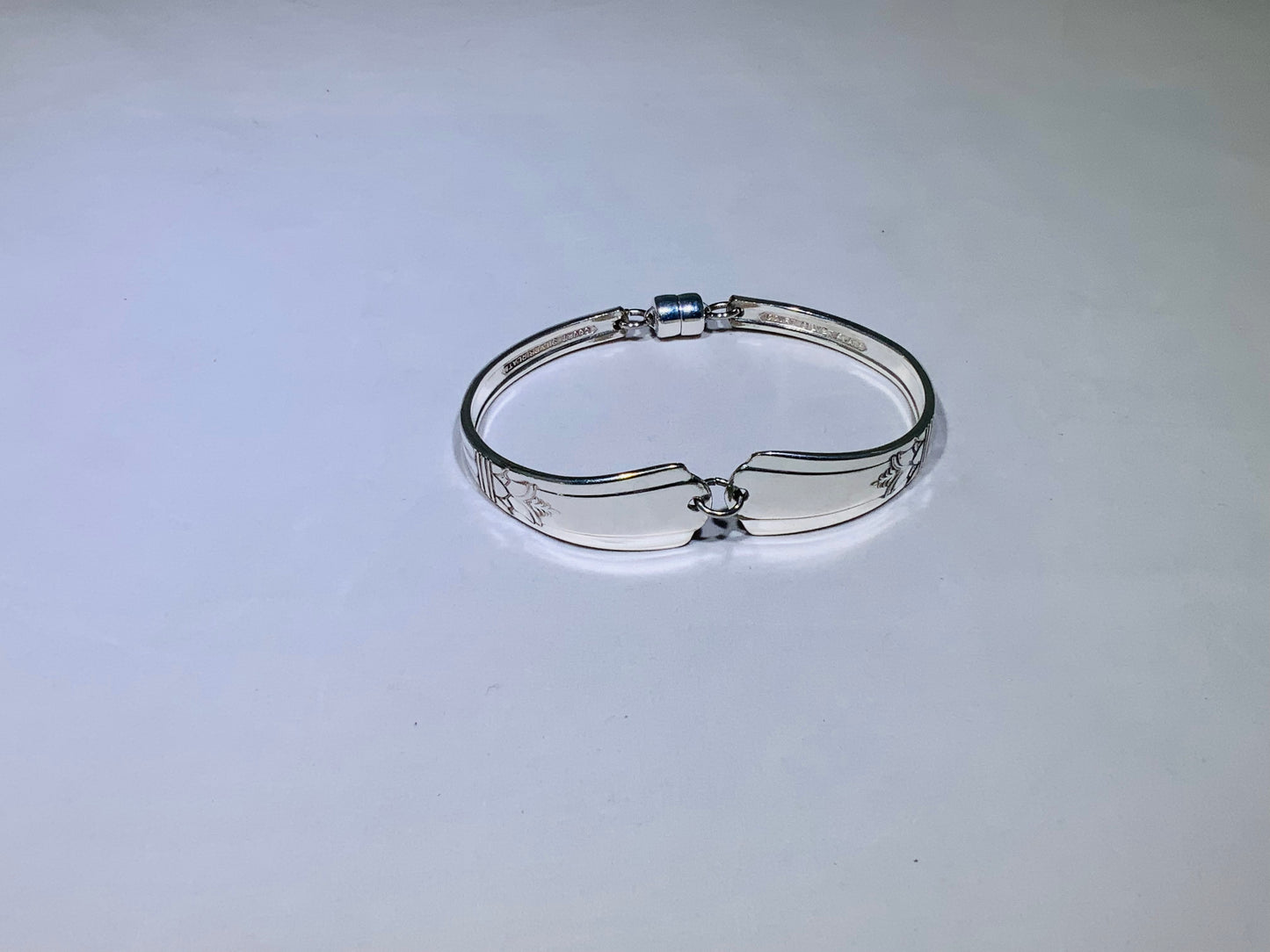 B-XLARGE-003